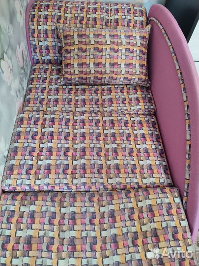 Диван тахта софа бу