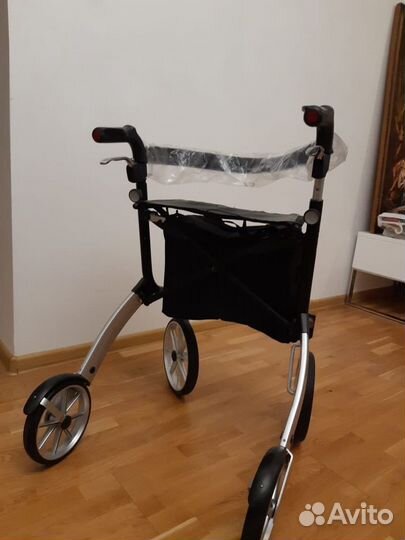 Прогулочная коляска людям с наруш. координ. движ