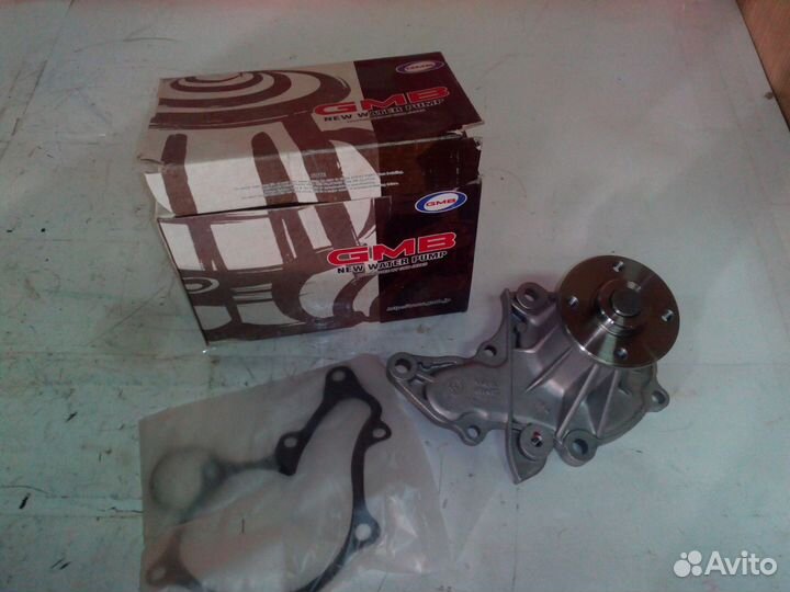 Помпа Corolla Caldina Tercel Sprinter 16110-19047