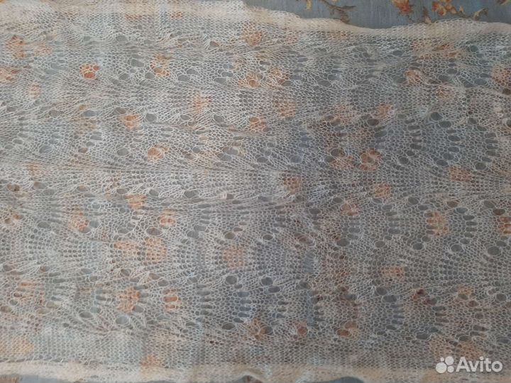 Палантин белый