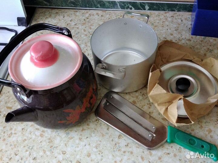 Чайник, кастрюля алюм.,сечка для капусты