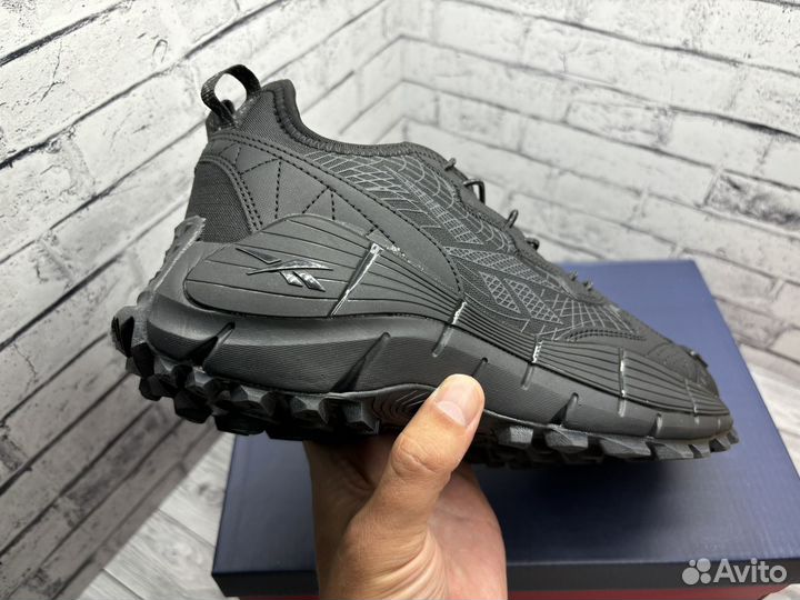 Кроссовки зимние Reebok Zig Kinetica