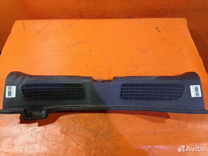 Обшивка багажника задняя Honda Fit GK3