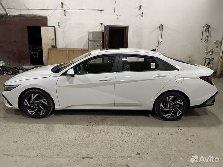 Hyundai Elantra 1.5 CVT, 2023, 3 км