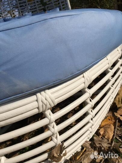 Беседка-кровать садовая плетеная