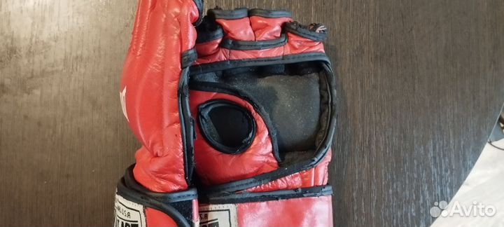 Перчатки для мма