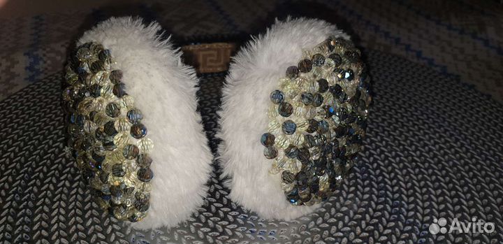 Ушки зимние Расшитые хрусталём
