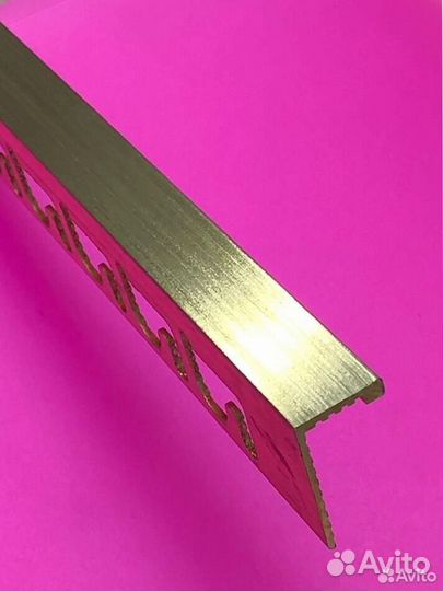 Полоса, профиль, уголок из латуни