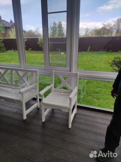 Набор массивной мебели 