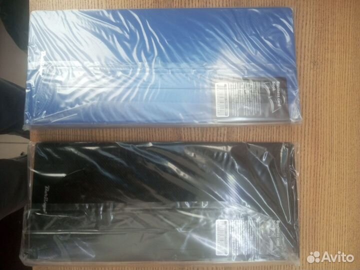 Визитница новая, 128 слотов под визитки. Berlingo