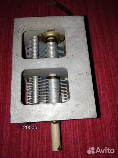 Конденсаторы и L