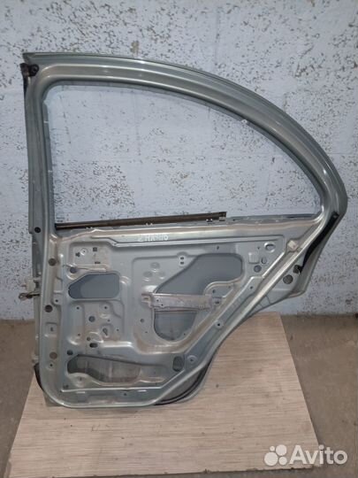 Дверь задняя правая Nissan Almera Classic