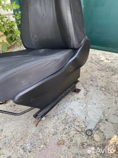 Передние сиденья niva chevrolet с салазками