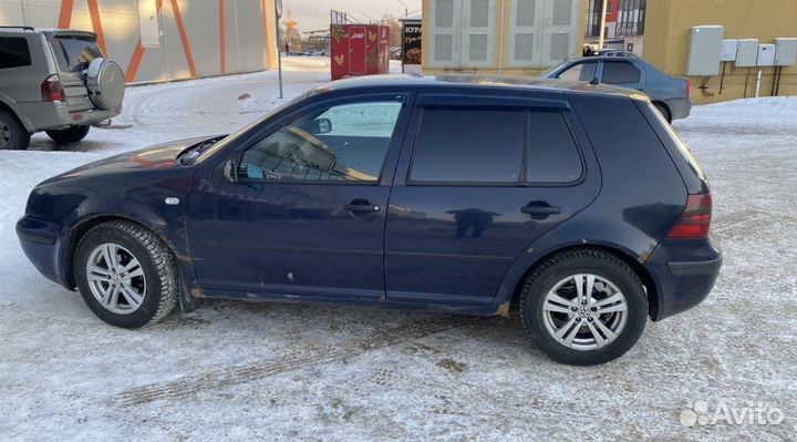 Volkswagen Golf 1.4 МТ, 2002, 330 000 км