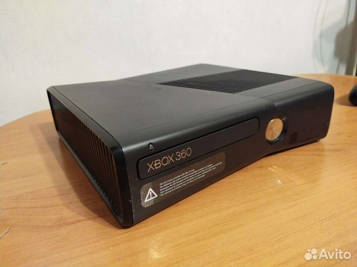 Приставка Xbox 360 freeboot