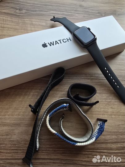 Часы apple watch se 40 mm