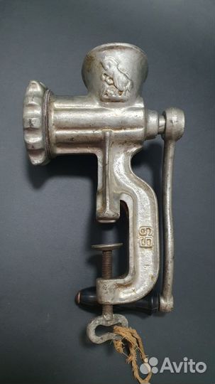 Мясорубка чугунная СССР