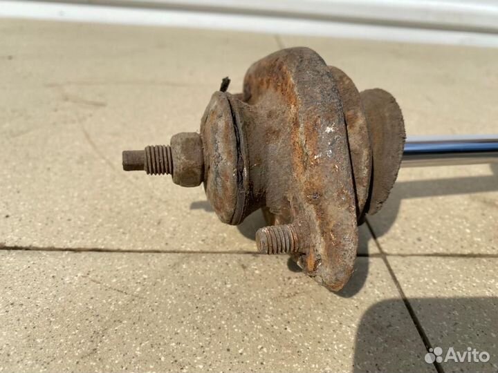 Стойка (амортизатор) задняя BMW е36