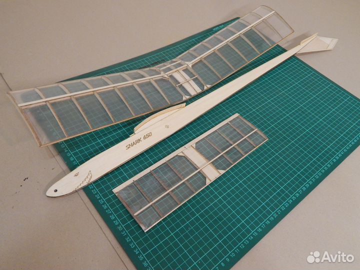 Планер Shark 650 кит набор для сборки бальза