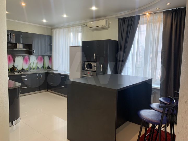 3-к. квартира, 84 м², 3/5 эт.