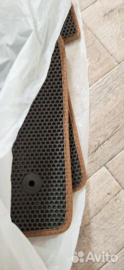 Коврики на ладу иксрей