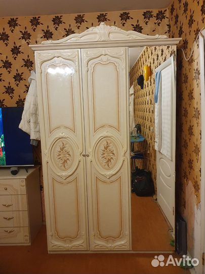 Спальный гарнитур бу