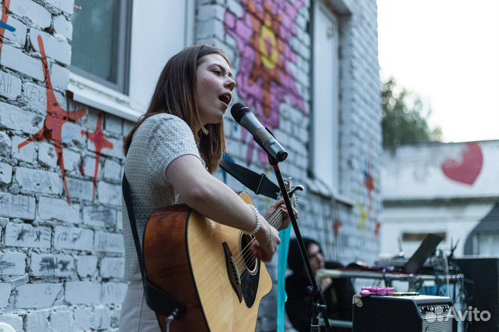 Музыкант вокалист