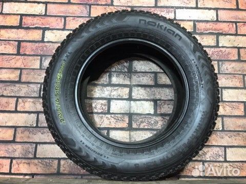 Nokian Tyres Hakkapeliitta 5 SUV 235/65 R17