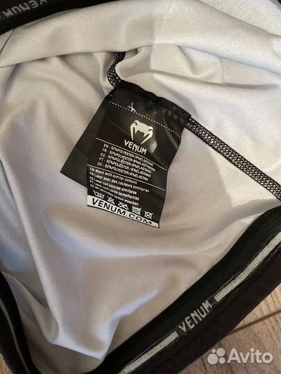 Рашгард venum
