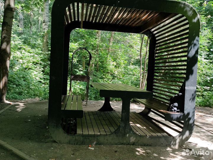 Аренда беседки у воды займу для вашего отдыха