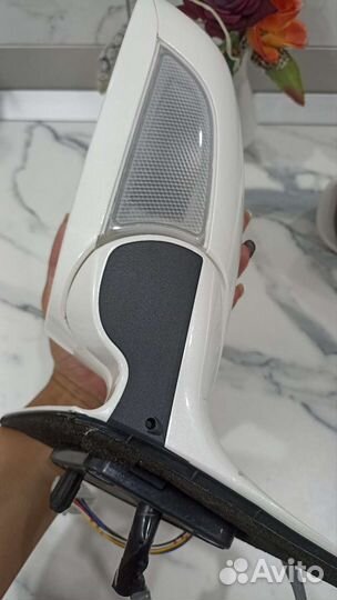 Боковое зеркало Тойота Краун атлет