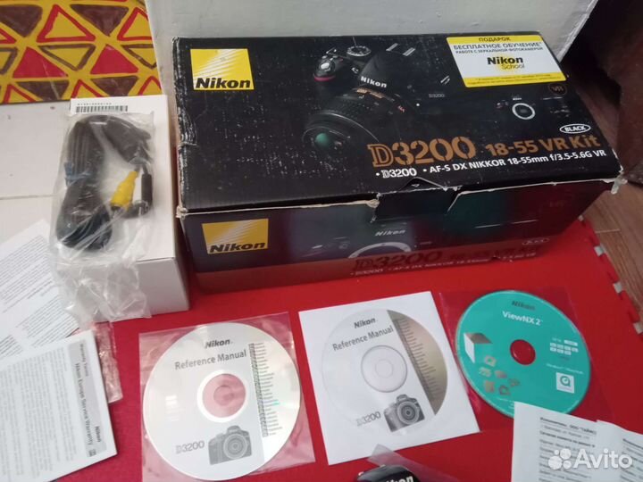 Nikon 3200 (с поломкой)