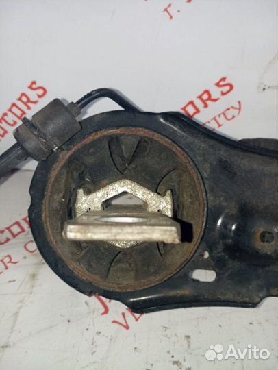 Рычаг подвески нижний задний левый Volvo S60 седан