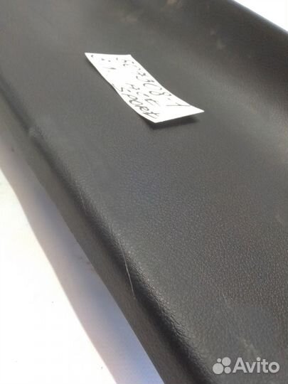 Обшивка стойки задняя левая