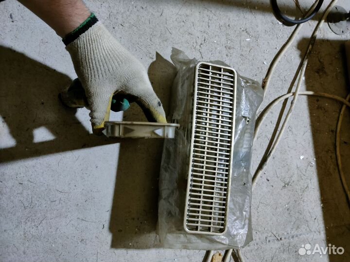 Хром решетки от Ваз 2103 и 2106