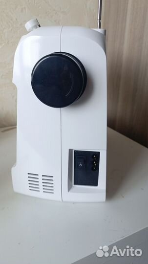 Швейная машинка Minerva MAX 30