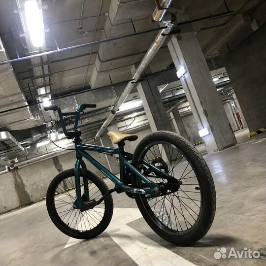 Трюковой велосипед bmx