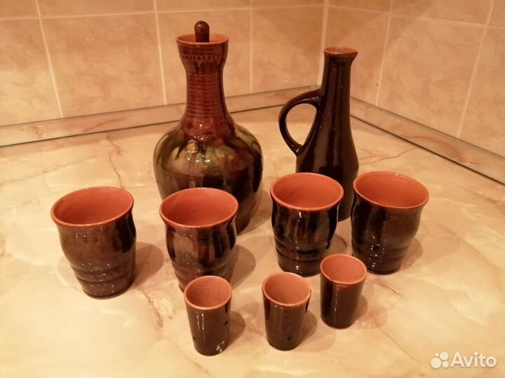 Набор глиняной посуды