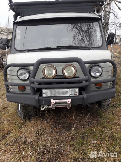 Передний бампер Аллигатор увел УАЗ 452 3303 39094