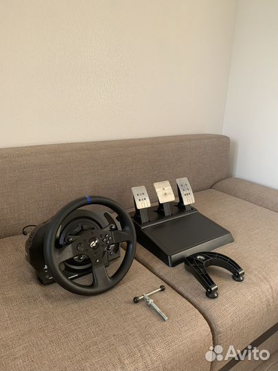 Thrustmaster t300