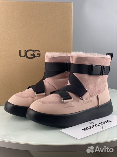 Ugg Boom Buckle Boot Pink