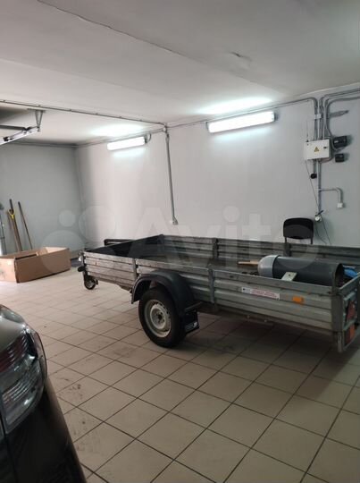 Гараж, > 30 м²