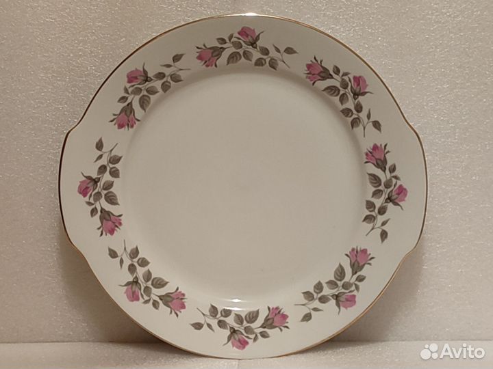 Блюдо большое. Диаметр - 27 см. Фарфор ГДР