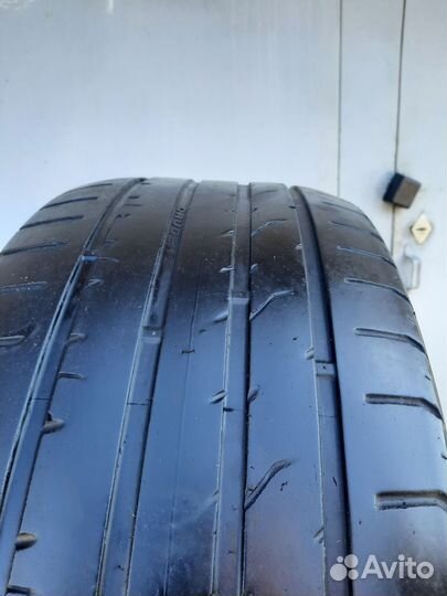 Kumho Crugen HP91 275/45 R20