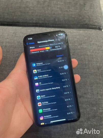 iPhone 11 Pro, 256 ГБ
