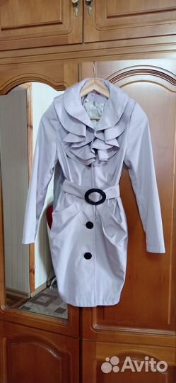 Плащ женский