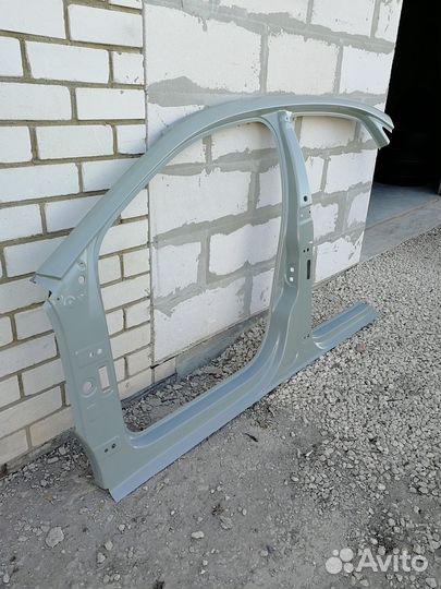 Боковина левая Volkswagen Polo 6RU809051A