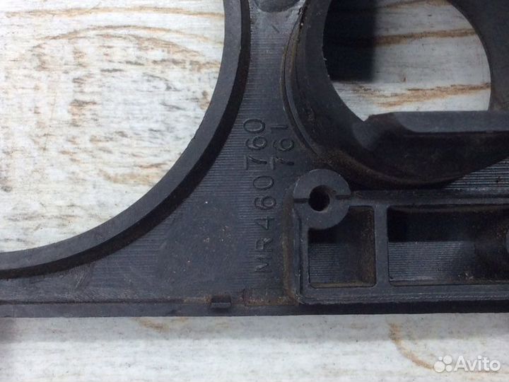 Накладка декоративная Mitsubishi Pajero/Montero