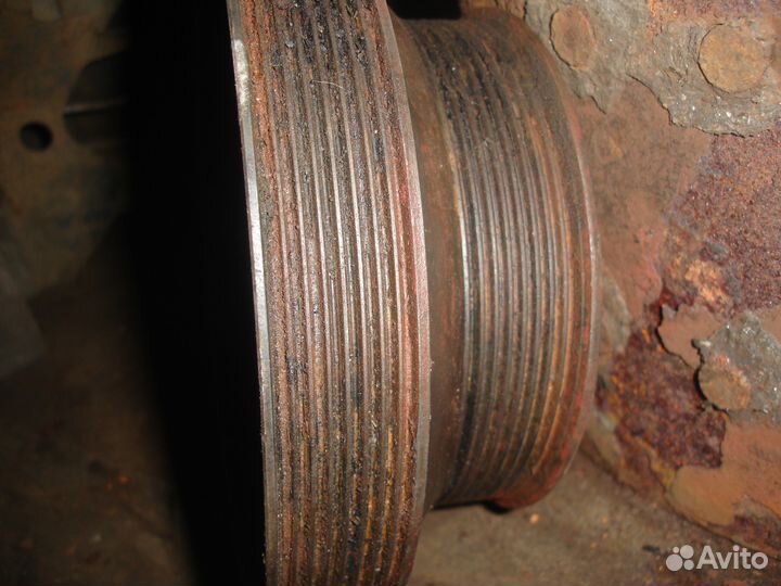 Шкив помпы VolVo FH12 D12C