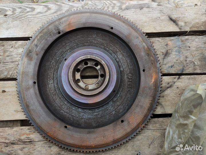 Маховик на газель